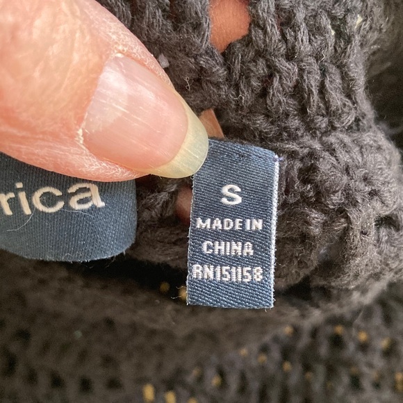 525 America Black Crochet Knit Top - Picture 7 of 8